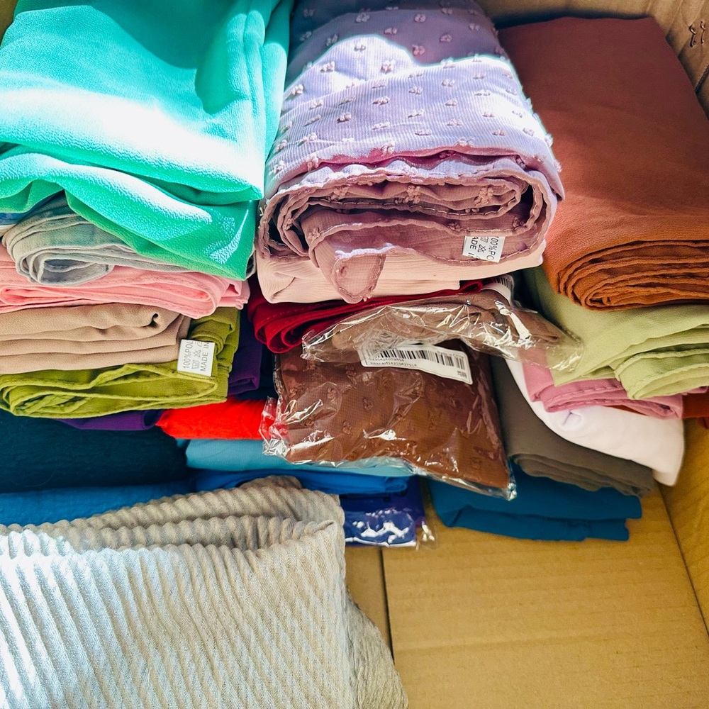 Brand New beautiful scarves bundle